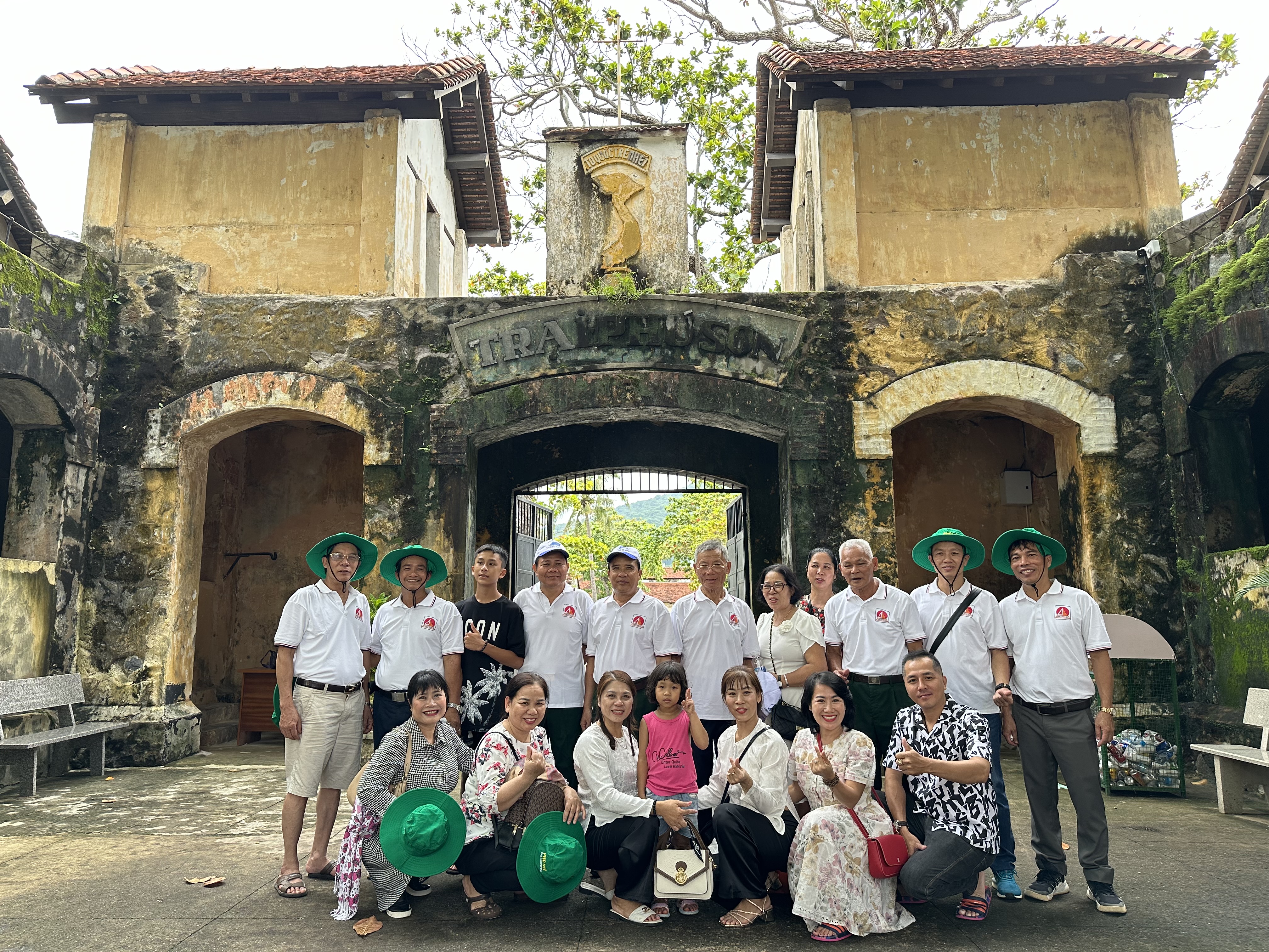 TOUR CÔN ĐẢO 2N2Đ – HÀNH TRÌNH VỀ MIỀN ĐẤT THIÊNG-10