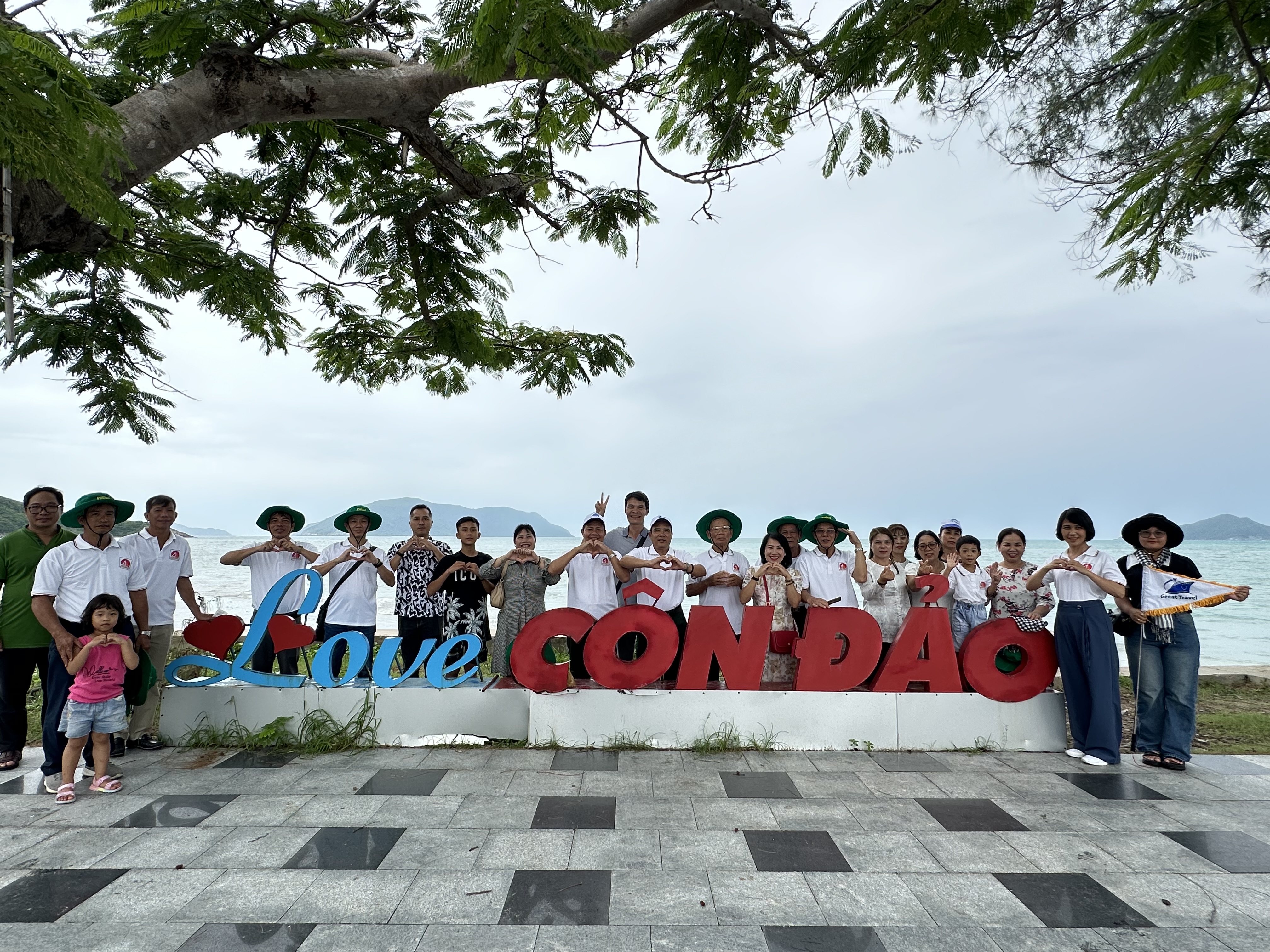 TOUR CÔN ĐẢO 2N2Đ – HÀNH TRÌNH VỀ MIỀN ĐẤT THIÊNG-7